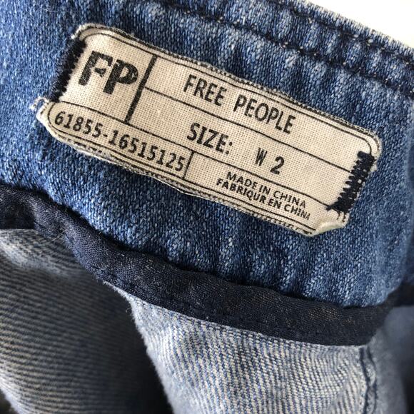 Free People Come A Little Closer Blue Denim Jean Button Up Mini Skirt Size 2 - Picture 5 of 7